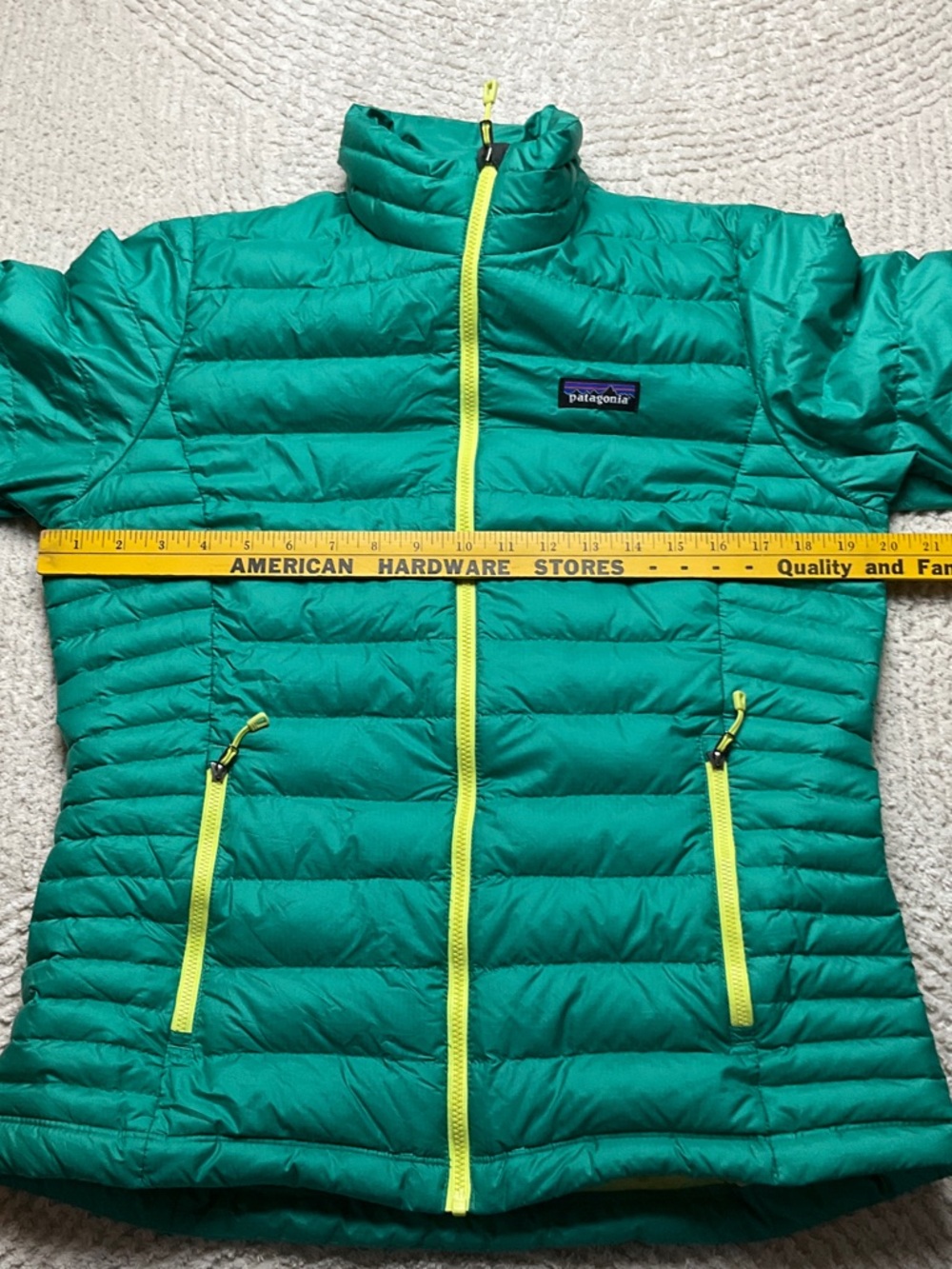 Patagonia Women's Down Sweater Style #84683 2015 Model Size Medium - Picture 10 of 16